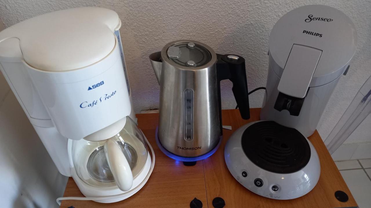 Le Cocon De Flo, Studio Face A La Mer Au Couchant La Grande Motte Luaran gambar